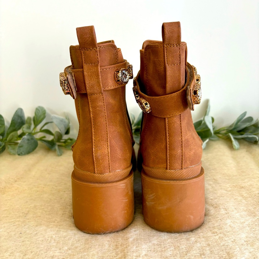 Mata Follow Me 2 Jeweled Strap Round Toe Lugged booties women size 9 - Picture 4 of 12